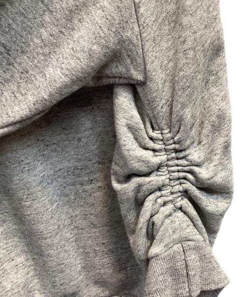 BLACK by moussy（ブラックバイマウジー）BLACK by moussy (ブラックバイマウジー) over size squeeze sweat グレー サイズ:フリーの古着・服飾アイテム