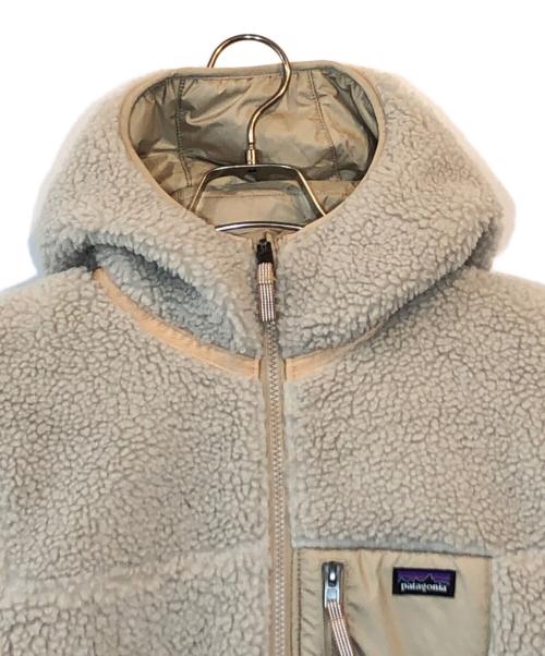 Patagonia（パタゴニア）Patagonia (パタゴニア) リバーシブルボアジャケット ベージュ サイズ:XXL 16-18の古着・服飾アイテム