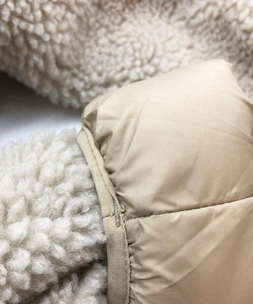 Patagonia（パタゴニア）Patagonia (パタゴニア) リバーシブルボアジャケット ベージュ サイズ:XXL 16-18の古着・服飾アイテム