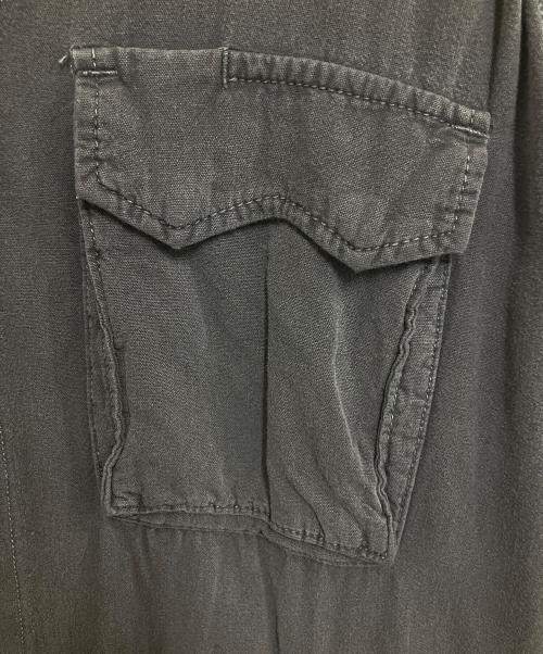 REMI RELIEF（レミレリーフ）REMI RELIEF (レミレリーフ) ミリタリーシャツ チャコールグレー サイズ:Lの古着・服飾アイテム