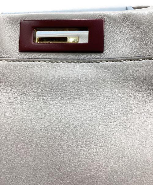 FENDI（フェンディ）FENDI (フェンディ) ピーカブー ミディアム2WAYバッグ ベージュ サイズ:下記参照の古着・服飾アイテム