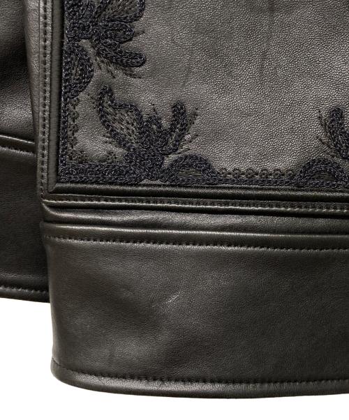 MURRAL（ミューラル）MURRAL (ミューラル) Framed embroidery leather jacket ブラック サイズ:Fの古着・服飾アイテム