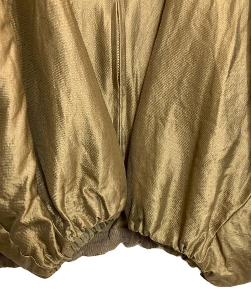 ESTNATION ESSENCEOFLUXURY（エストネーション）ESTNATION ESSENCEOFLUXURY (エストネーション) スリーブボリュームブルゾン ゴールド サイズ:Freeの古着・服飾アイテム