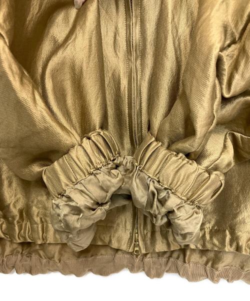 ESTNATION ESSENCEOFLUXURY（エストネーション）ESTNATION ESSENCEOFLUXURY (エストネーション) スリーブボリュームブルゾン ゴールド サイズ:Freeの古着・服飾アイテム