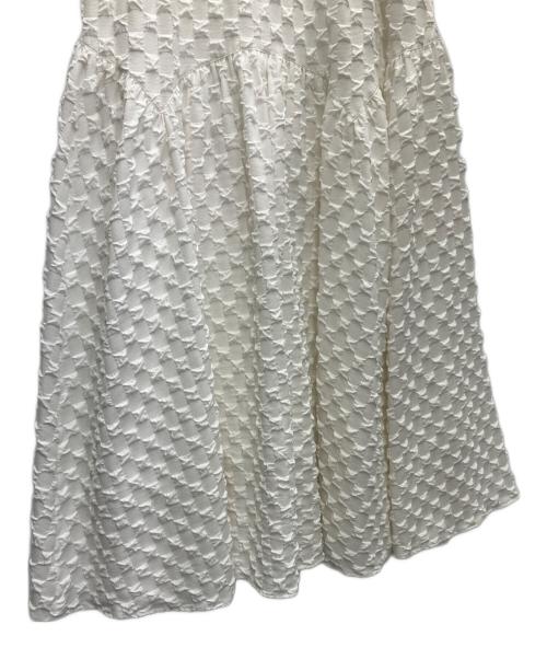 CADUNE（カデュネ）CADUNE (カデュネ) ラウンドカットスカート ホワイト サイズ:SIZE38の古着・服飾アイテム