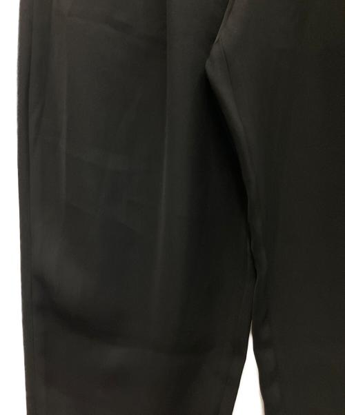 ENFOLD（エンフォルド）ENFOLD (エンフォルド) WASHABLE CARROT PANTS ブラック サイズ:SIZE 34の古着・服飾アイテム