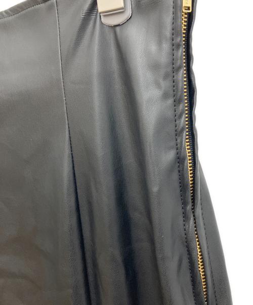 Noble（ノーブル）Noble (ノーブル) フェイクレザーマーメイドスカート ブラック サイズ:SIZE38の古着・服飾アイテム