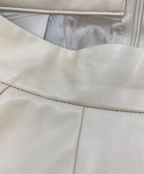 AEWEN MATOPH（イウエン マトフ）AEWEN MATOPH (イウエン マトフ) タックフレアスカート　イウエン マトフ イエロー サイズ:38の古着・服飾アイテム