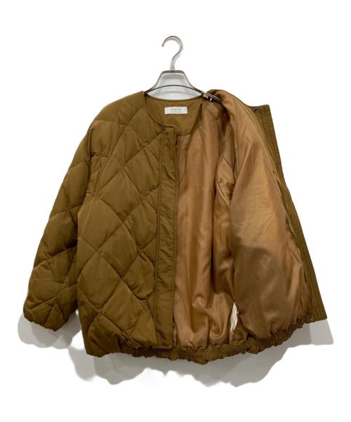 Acuta（アクータ）Acuta (アクータ) コクーンキルティングダウン キャメル サイズ:Freeの古着・服飾アイテム