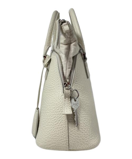 Maison Margiela（メゾンマルジェラ）Maison Margiela (メゾンマルジェラ) 5ACミニショルダーバッグ アイボリー サイズ:ミニの古着・服飾アイテム