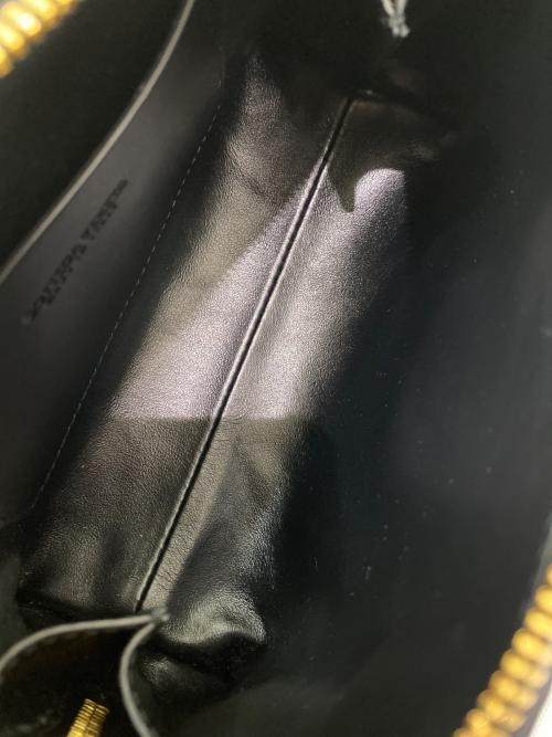 BOTTEGA VENETA（ボッテガベネタ）BOTTEGA VENETA (ボッテガベネタ) イントレチャート コンサートポーチ ブラックの古着・服飾アイテム