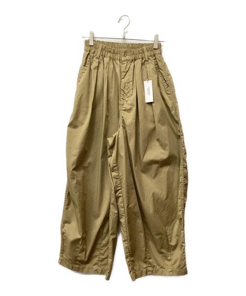 HARVESTY（ハーベスティー）HARVESTY (ハーベスティー) サーカスパンツ ベージュ サイズ:2 未使用品の古着・服飾アイテム