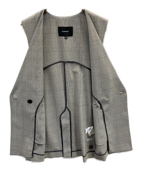 LAUTRE AMONT（ロートレアモン）LAUTRE AMONT (ロートレアモン) KIVANCサスティナブルスリーブレスストレッチジャケット グレー サイズ:38の古着・服飾アイテム