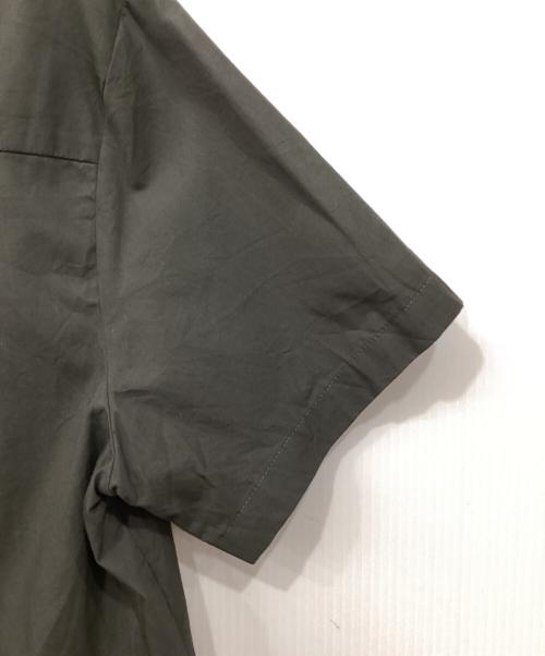 mizuiro-ind（ミズイロインド）mizuiro-ind (ミズイロインド) ラウンドカラーバイカラーヘムラインシャツ グレー サイズ:-の古着・服飾アイテム