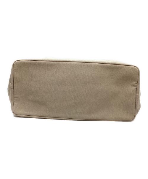 IACUCCI（イアクッチ）IACUCCI (イアクッチ) ソルベットバカンツァ ベージュ×ブラウンの古着・服飾アイテム