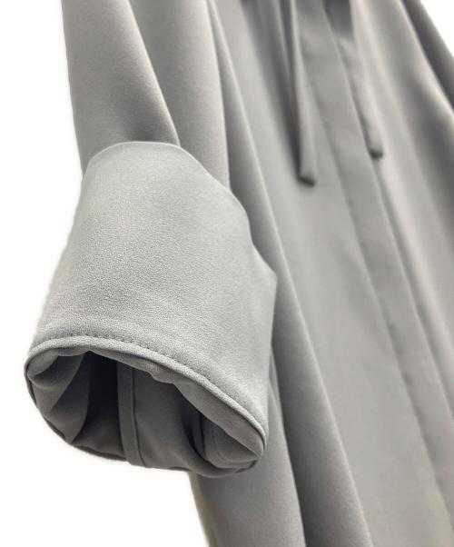 theory（セオリー）theory (セオリー) Prime GGT Tie Blouse グレー サイズ:SIZE　Sの古着・服飾アイテム