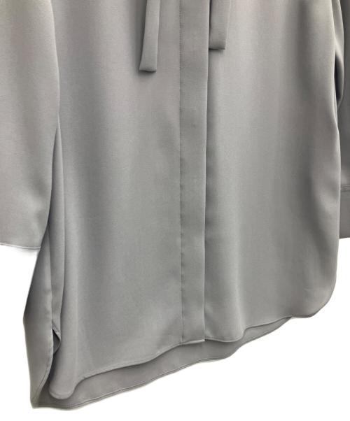theory（セオリー）theory (セオリー) Prime GGT Tie Blouse グレー サイズ:SIZE　Sの古着・服飾アイテム