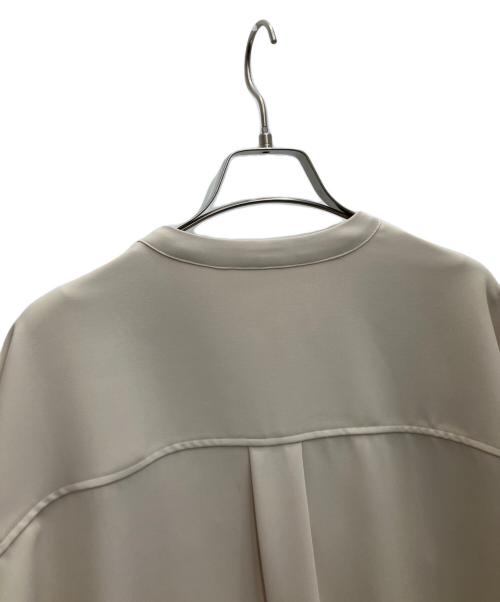 Noble（ノーブル）Noble (ノーブル) ワークディテールドレープシャツ2 アイボリー サイズ:SIZEFREEの古着・服飾アイテム