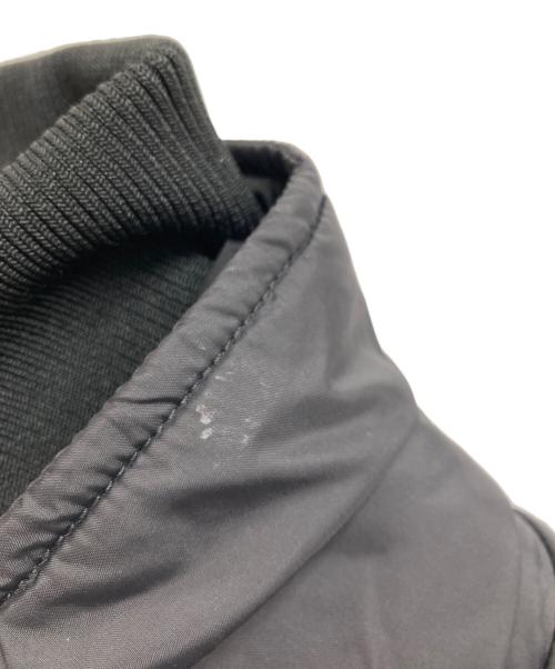 Onitsuka Tiger（オニツカタイガー）Onitsuka Tiger (オニツカタイガー) ハーフジップフリースプルオーバー ブラック サイズ:Mの古着・服飾アイテム