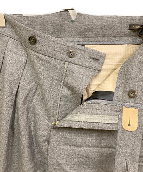 BERWICH（ベルウィッチ）BERWICH (ベルウィッチ) SCOTCHスコッチ ナチュラルストレッチウールメランジトロピカル2インプリーツクロップドパンツ グレー サイズ:SIZE 44の古着・服飾アイテム