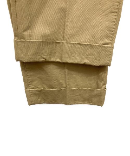 IGARASHI TROUSERS（イガラシ トラウザーズ）IGARASHI TROUSERS (イガラシ トラウザーズ) 2プリーツサイドアジャスタースラックス ベージュ サイズ:46の古着・服飾アイテム