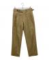 IGARASHI TROUSERS（イガラシ トラウザーズ）の古着「2プリーツサイドアジャスタースラックス」｜ベージュ