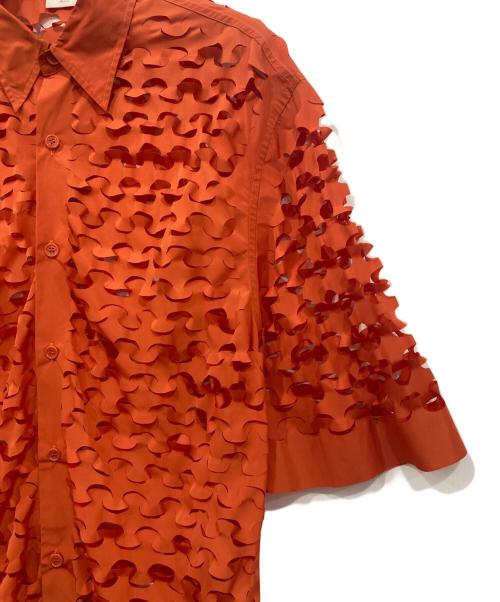 DRIES VAN NOTEN（ドリスヴァンノッテン）DRIES VAN NOTEN (ドリスヴァンノッテン) CASSIDYE LASER 4303 M.W.SHIRT オレンジ サイズ:MEDIUMの古着・服飾アイテム