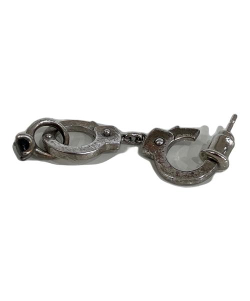 JUSTIN DAVIS（ジャスティンデイビス）JUSTIN DAVIS (ジャスティンデイビス) LOVE CUFF DELUXE ピアス シルバーの古着・服飾アイテム