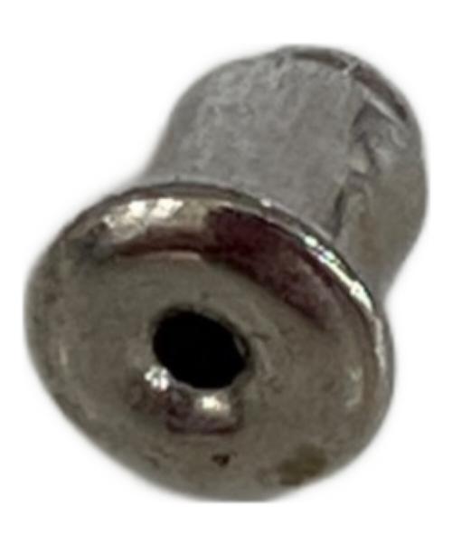 JUSTIN DAVIS（ジャスティンデイビス）JUSTIN DAVIS (ジャスティンデイビス) LOVE CUFF DELUXE ピアス シルバーの古着・服飾アイテム