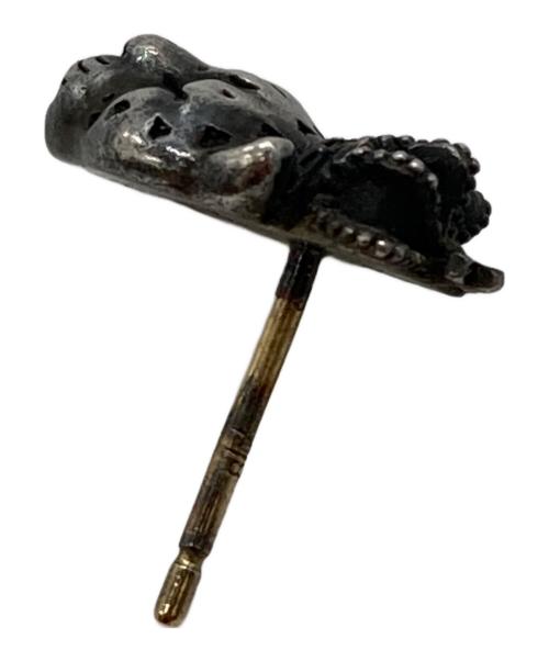 JUSTIN DAVIS（ジャスティンデイビス）JUSTIN DAVIS (ジャスティンデイビス) レオパードモチーフ片耳ピアス シルバーの古着・服飾アイテム