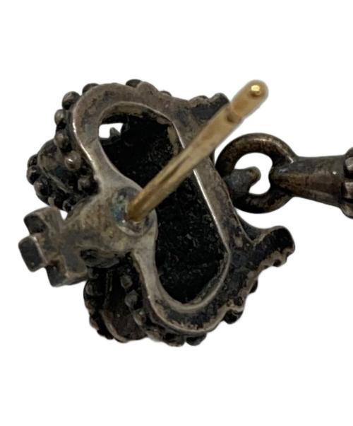 JUSTIN DAVIS（ジャスティンデイビス）JUSTIN DAVIS (ジャスティンデイビス) クラウンストーン片耳ピアス シルバーの古着・服飾アイテム