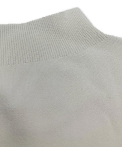 SOEJU（ソージュ）SOEJU (ソージュ) フレアスリーブニットプルオーバー ホワイト サイズ:FREEの古着・服飾アイテム
