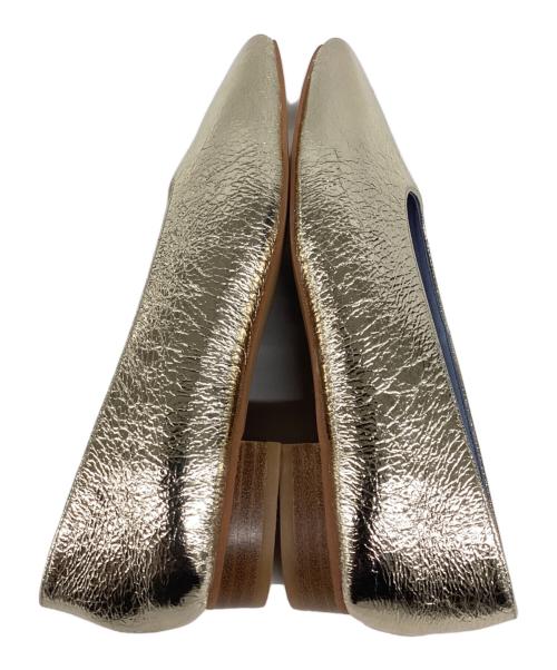 Daniella & GEMMA（ダニエラ＆ジェマ）Daniella & GEMMA (ダニエラ＆ジェマ) H.V.F.N. (ハブファン) メタリックラウンドトゥフラットシューズ ゴールド サイズ:39の古着・服飾アイテム