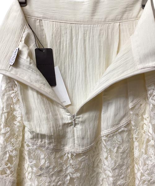 COLUMN（コラム）COLUMN (コラム) シャイニータフタレースコンビスカート アイボリー サイズ:36 未使用品の古着・服飾アイテム