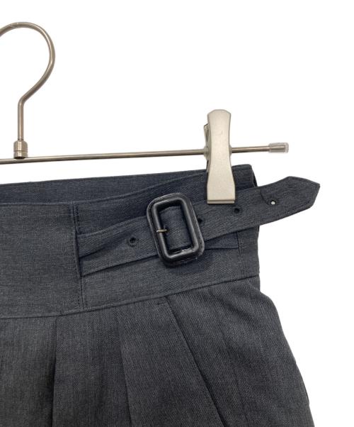 THE RERACS（ザ リラクス）THE RERACS (ザ リラクス) THE GURKHA SHORTS グレー サイズ:36の古着・服飾アイテム