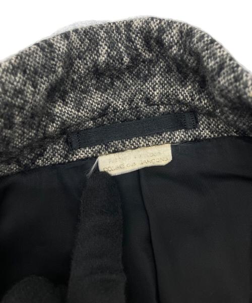 COMME des GARCONS HOMME PLUS（コムデギャルソンオムプリュス）COMME des GARCONS HOMME PLUS (コムデギャルソンオムプリュス) テーラードジャケット グレー サイズ:XSの古着・服飾アイテム