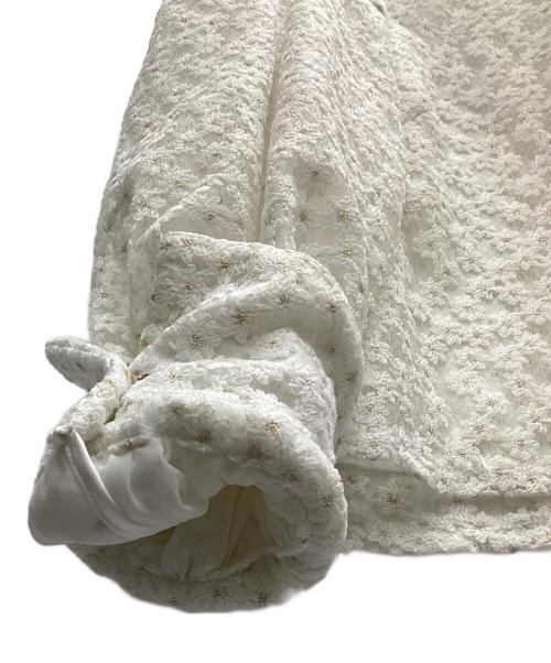 ARPEGE STORY（アルページュストーリー）ARPEGE STORY (アルページュストーリー) フラワー刺繍ブラウス ホワイト サイズ:SIZE2の古着・服飾アイテム