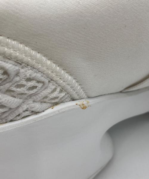 Roger Vivier（ロジェ ヴィヴィエ）Roger Vivier (ロジェ ヴィヴィエ) スニーカー ホワイト サイズ:37の古着・服飾アイテム