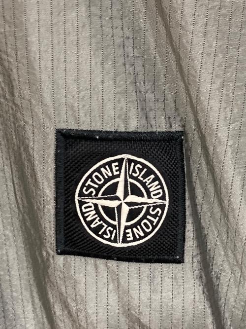 STONE ISLAND（ストーンアイランド）STONE ISLAND (ストーンアイランド) Nylon Metal Watro Sweat グレー サイズ:Mの古着・服飾アイテム