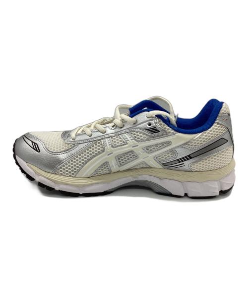 asics（アシックス）asics (アシックス) KITH RONNIE FIEG (キスロニーフィグ) スニーカー ホワイト×シルバー サイズ:27.5の古着・服飾アイテム
