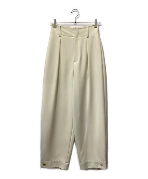 MARW UNITED ARROWS（マルゥ ユナイテッドアローズ）MARW UNITED ARROWS (マルゥ ユナイテッドアローズ) タックパンツ アイボリー サイズ:36の古着・服飾アイテム