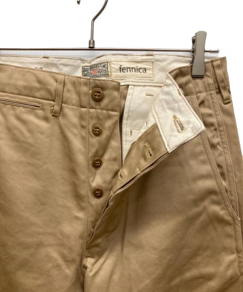 fennica（フェニカ）fennica (フェニカ) Buzz Rickson's (バズリクソンズ) シンチバック チノパン カーキ サイズ:71cm (W28) 未使用品の古着・服飾アイテム