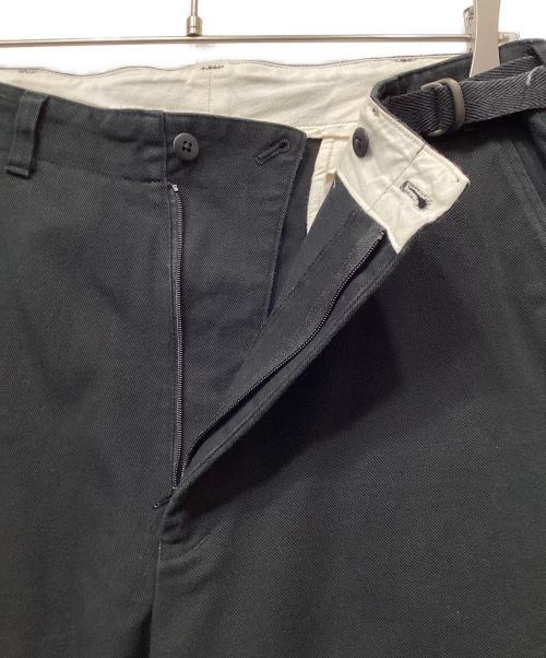 MARKA（マーカ）MARKA (マーカ) SIDE ADJUST TROUSERS ORGANIC COTTON DRILL ブラック サイズ:2の古着・服飾アイテム