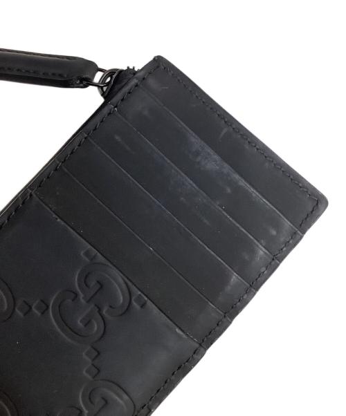 GUCCI（グッチ）GUCCI (グッチ) GGラバーエフェクト ジップカードケース ブラックの古着・服飾アイテム