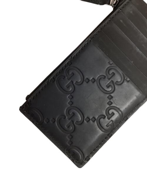 GUCCI（グッチ）GUCCI (グッチ) GGラバーエフェクト ジップカードケース ブラックの古着・服飾アイテム
