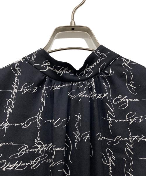 ANAYI（アナイ）ANAYI (アナイ) カリグラフィープリントボウタイワンピース ネイビー サイズ:36 未使用品の古着・服飾アイテム