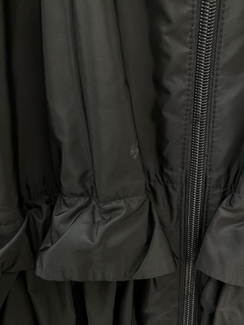 PRADA（プラダ）PRADA (プラダ) ライトRe-nylon レインコート ブラック サイズ:38の古着・服飾アイテム