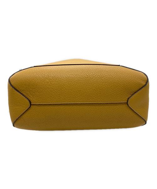 FURLA（フルラ）FURLA (フルラ) GILDA M TOTE イエローの古着・服飾アイテム