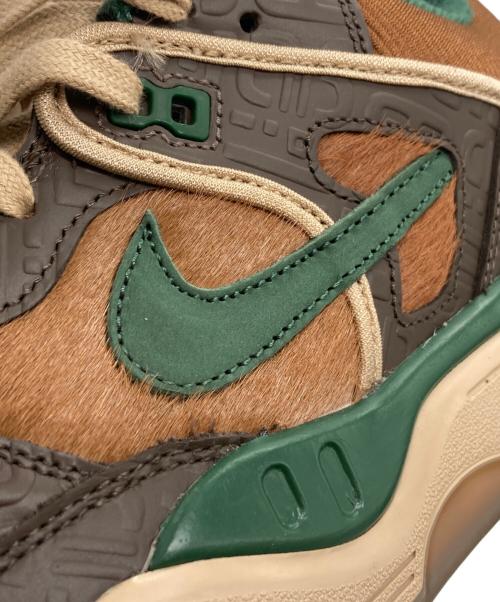 NIKE（ナイキ）NIKE (ナイキ) NIGO (二ゴー) スニーカー ブラウン サイズ:28.5の古着・服飾アイテム