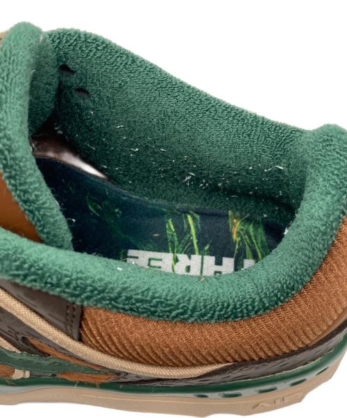 NIKE（ナイキ）NIKE (ナイキ) NIGO (二ゴー) スニーカー ブラウン サイズ:28.5の古着・服飾アイテム